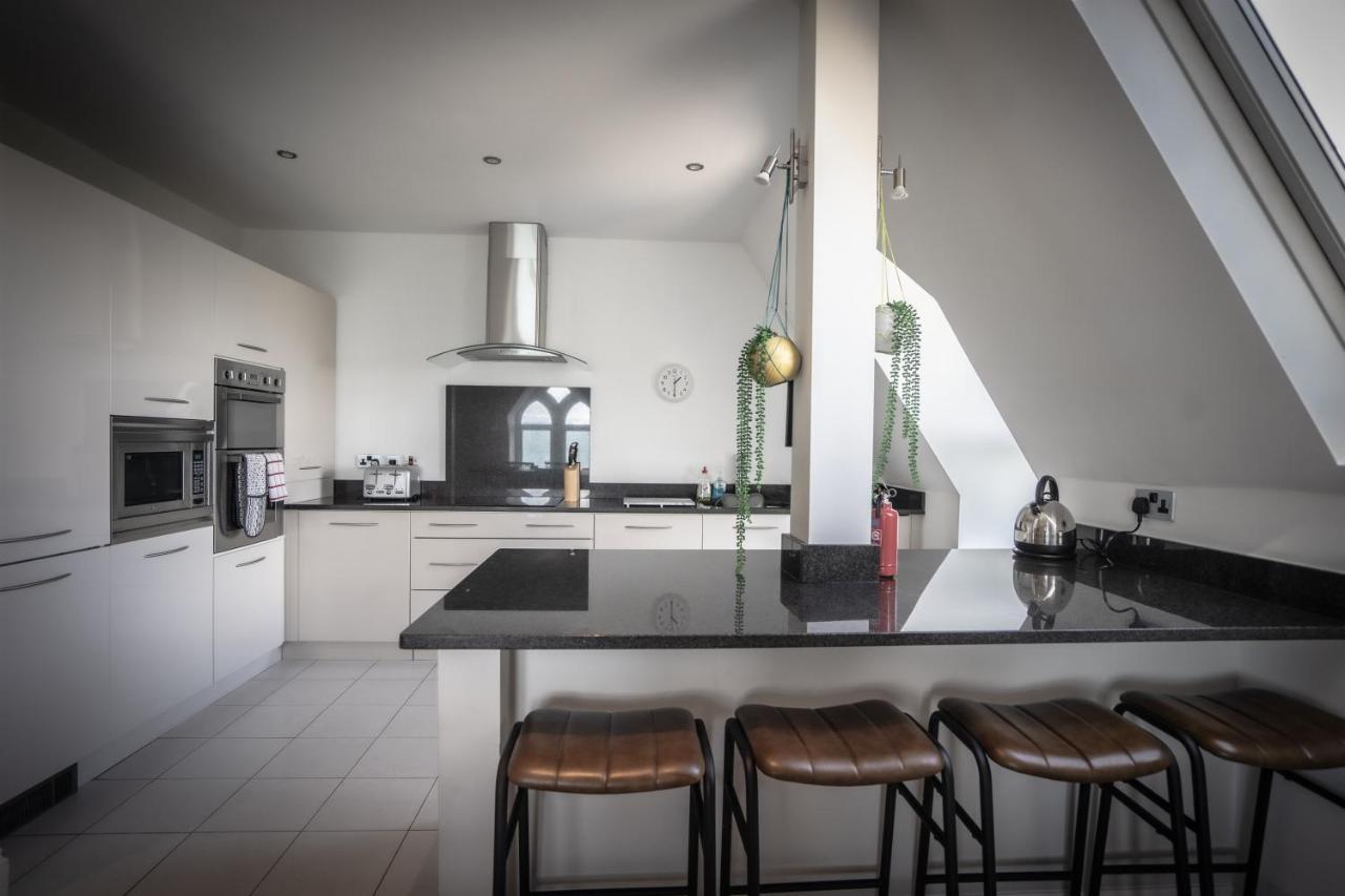 Apartamento Victorian Penthouse With Panoramic Sea Views Ilfracombe Exterior foto
